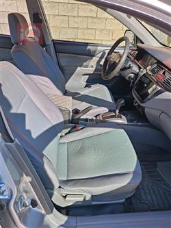 ميتسوبيشي لانسر